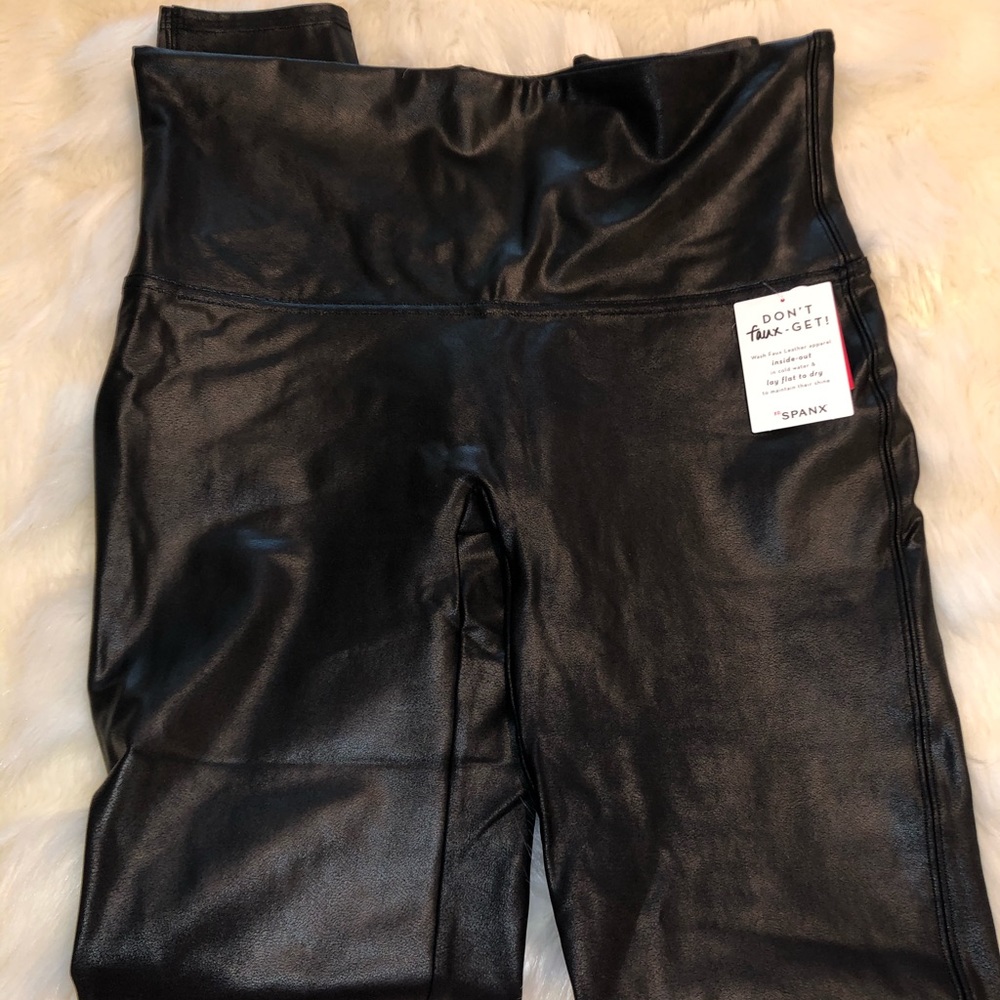 SPANX Faux Leather Leggings - Size XL Tall